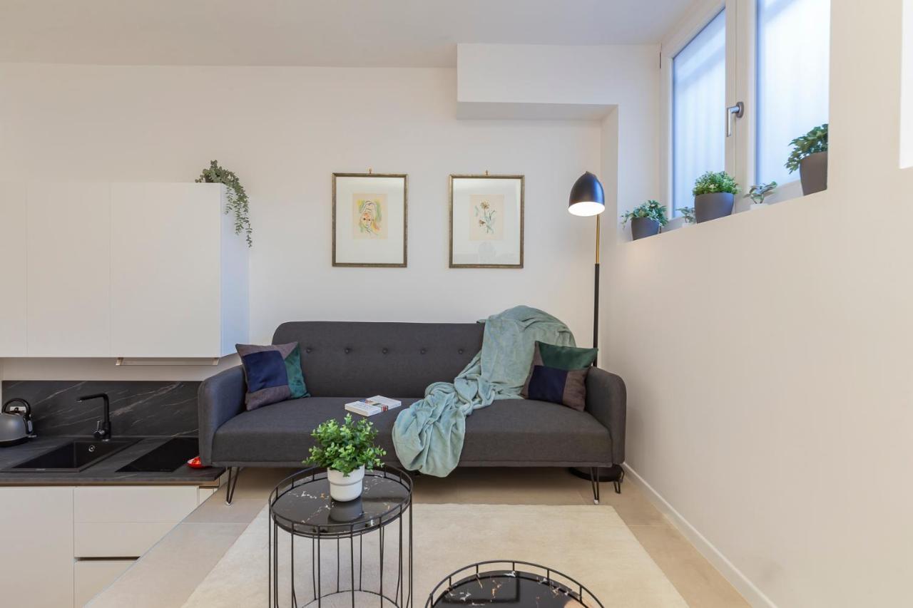 I Host Apartment - Val Strona Milano Exterior foto